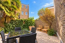 Fitzwilliam Road, London