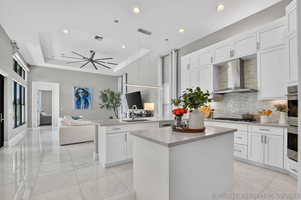 16740 Strasbourg Ln, Delray Beach, FL 33446