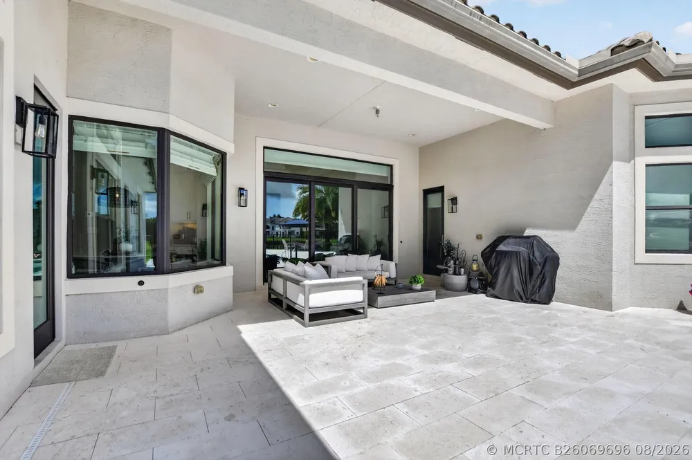 16740 Strasbourg Ln, Delray Beach, FL 33446