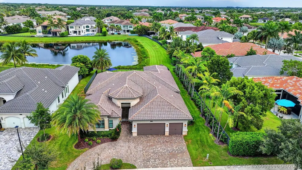 16740 Strasbourg Ln, Delray Beach, FL 33446