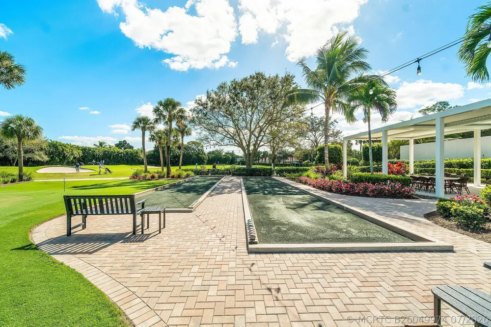 10433 Coralberry Way, Boynton Beach, FL 33436