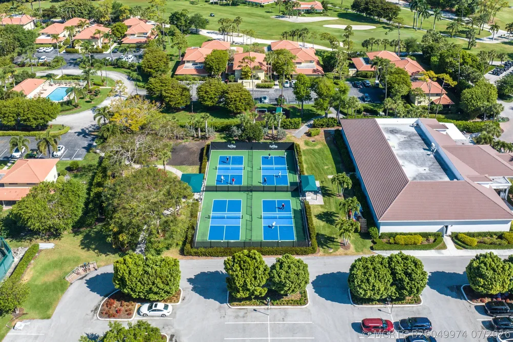 10433 Coralberry Way, Boynton Beach, FL 33436