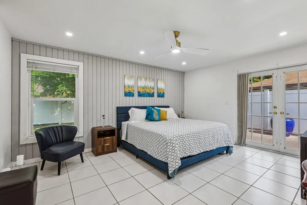 2075 SW 72nd Ave, Davie, FL 33317