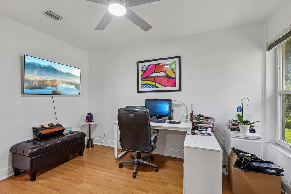 2075 SW 72nd Ave, Davie, FL 33317