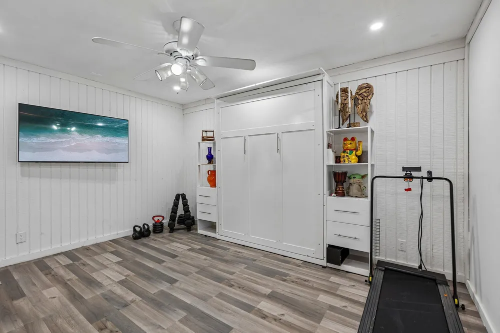 2075 SW 72nd Ave, Davie, FL 33317