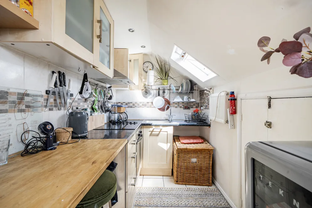 Redston Road, London, N8 photo 20