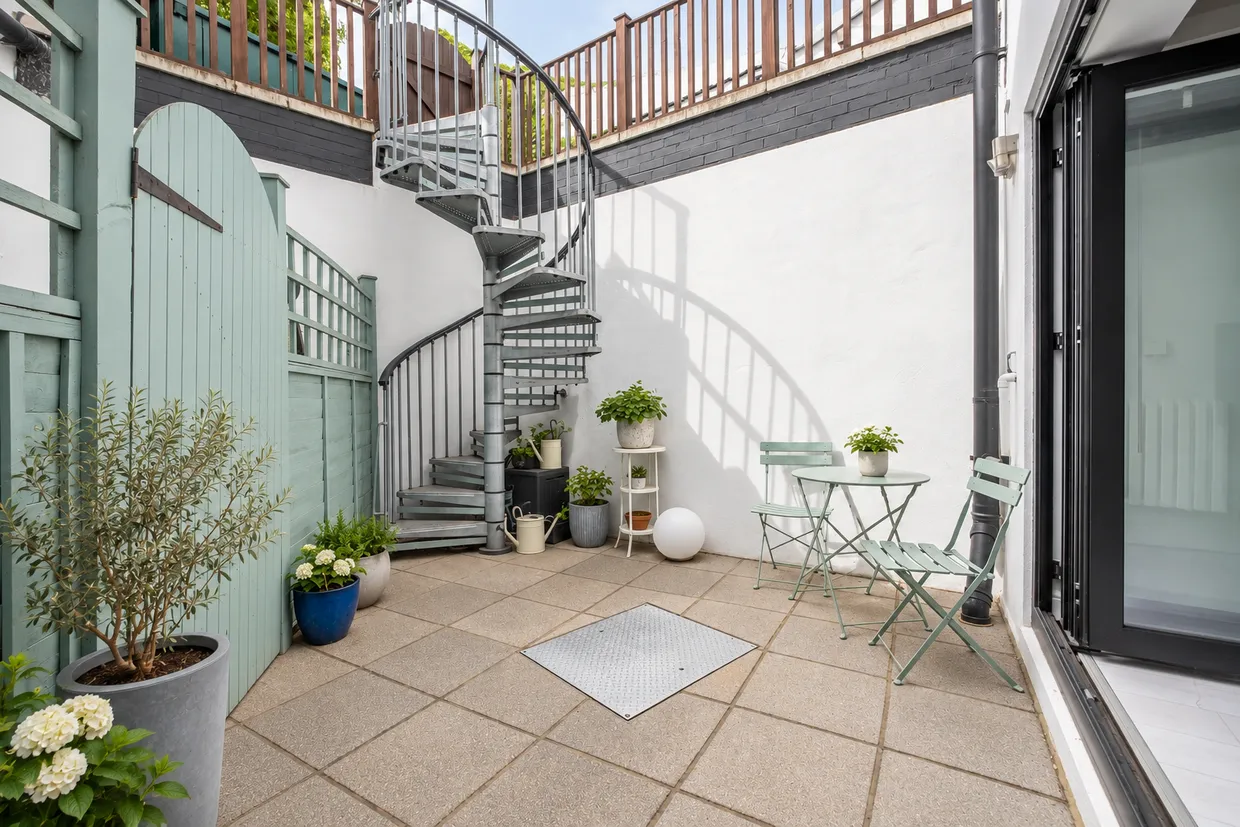 High Street, Kingston Upon Thames, KT1 photo 9