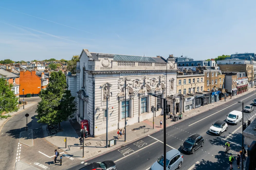 Holloway Road, London, N7 photo 24
