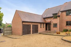 Townfield, Rickmansworth, WD3 photo 1