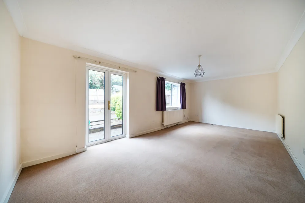 Townfield, Rickmansworth, WD3 photo 2