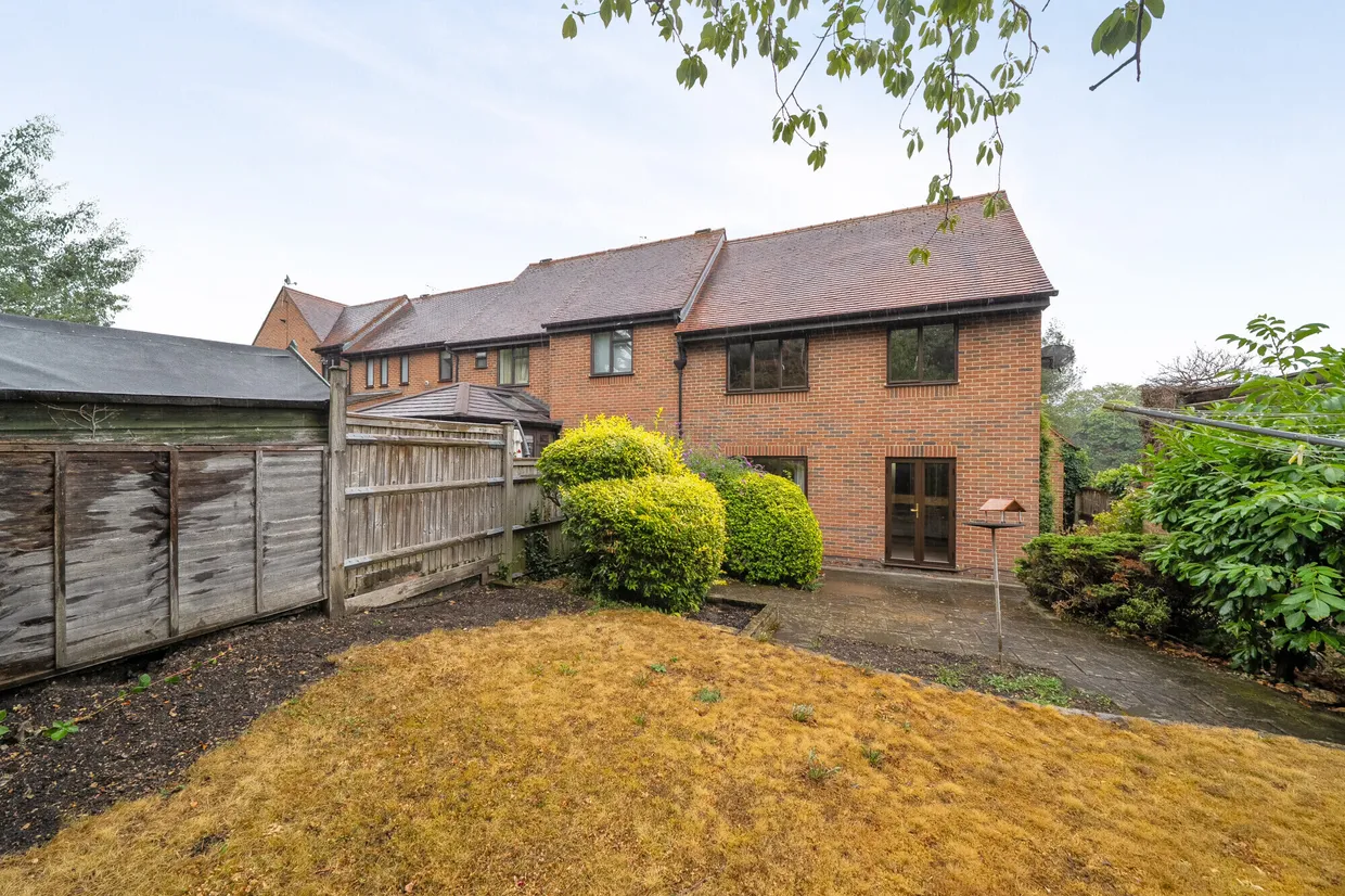 Townfield, Rickmansworth, WD3 photo 8