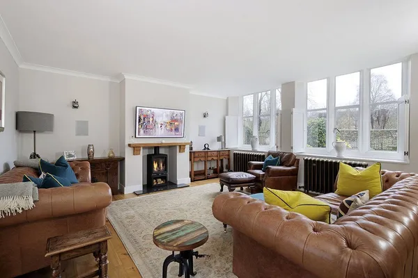 Station Road, Shipton-under-Wychwood, OX7 photo 6