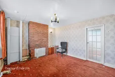Dalton Avenue, Mitcham