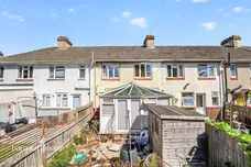 Dalton Avenue, Mitcham
