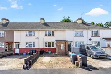 Dalton Avenue, Mitcham