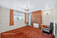 Dalton Avenue, Mitcham