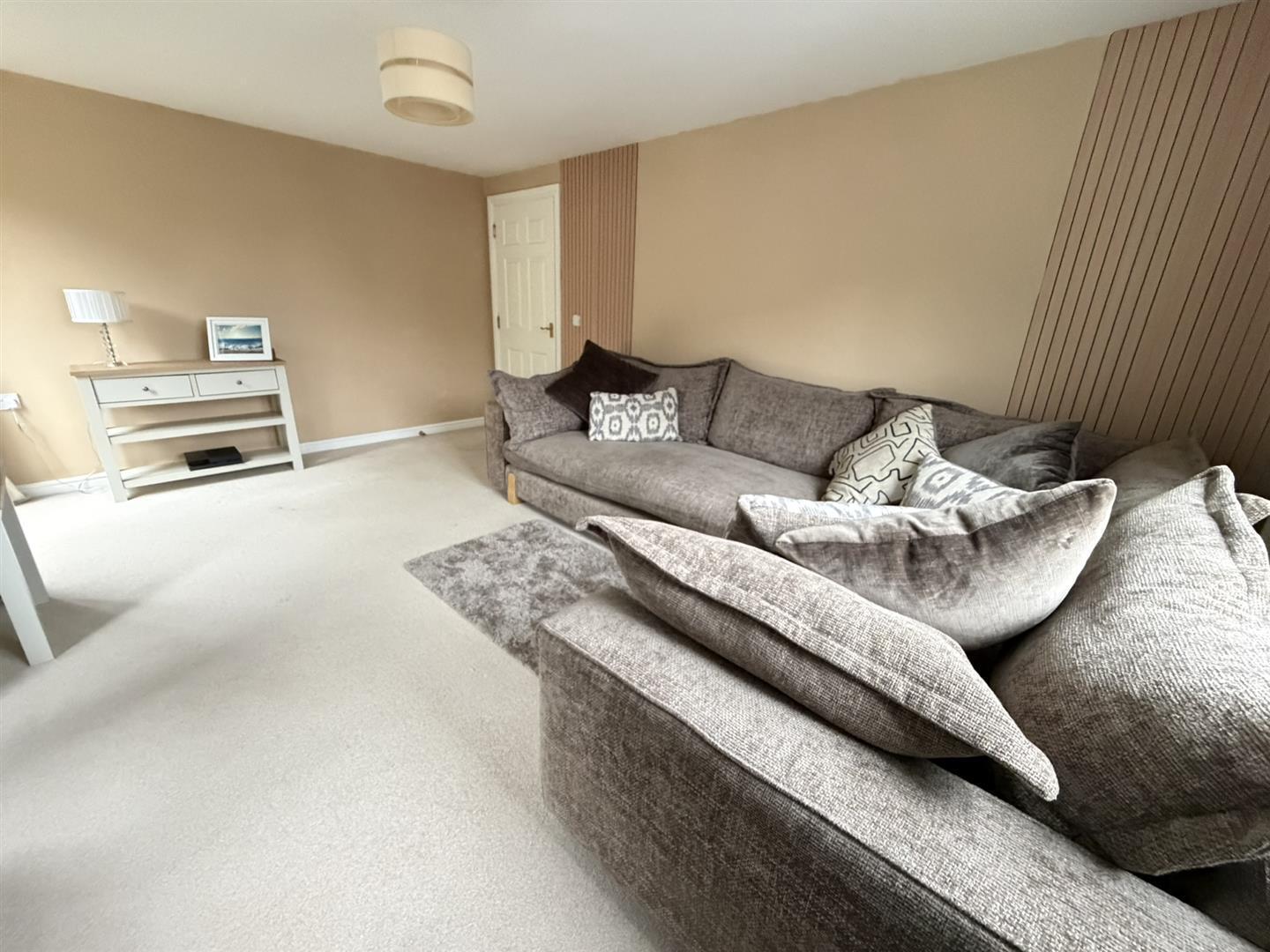 Hanbury Close, Daventry Image 7