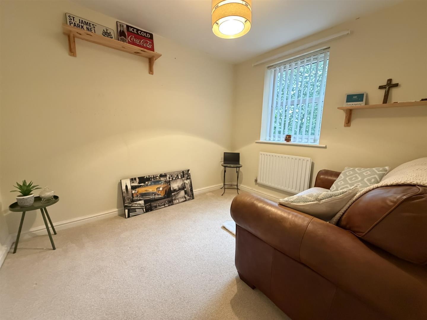 Hanbury Close, Daventry Image 11