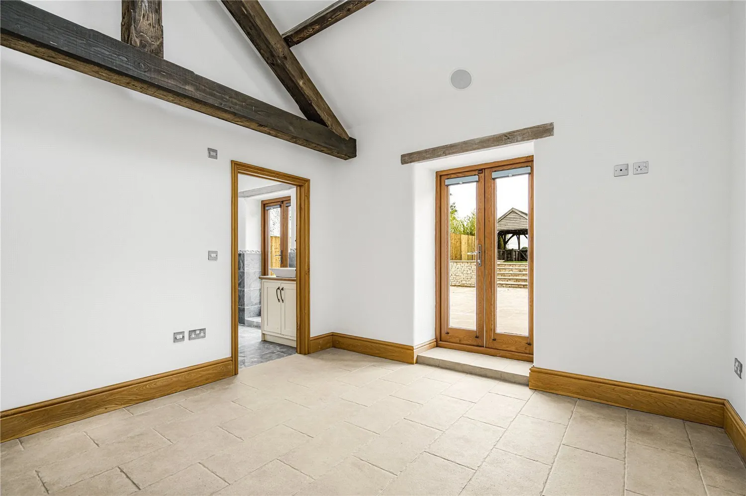 Careys Road, Pury End, NN12 photo 15
