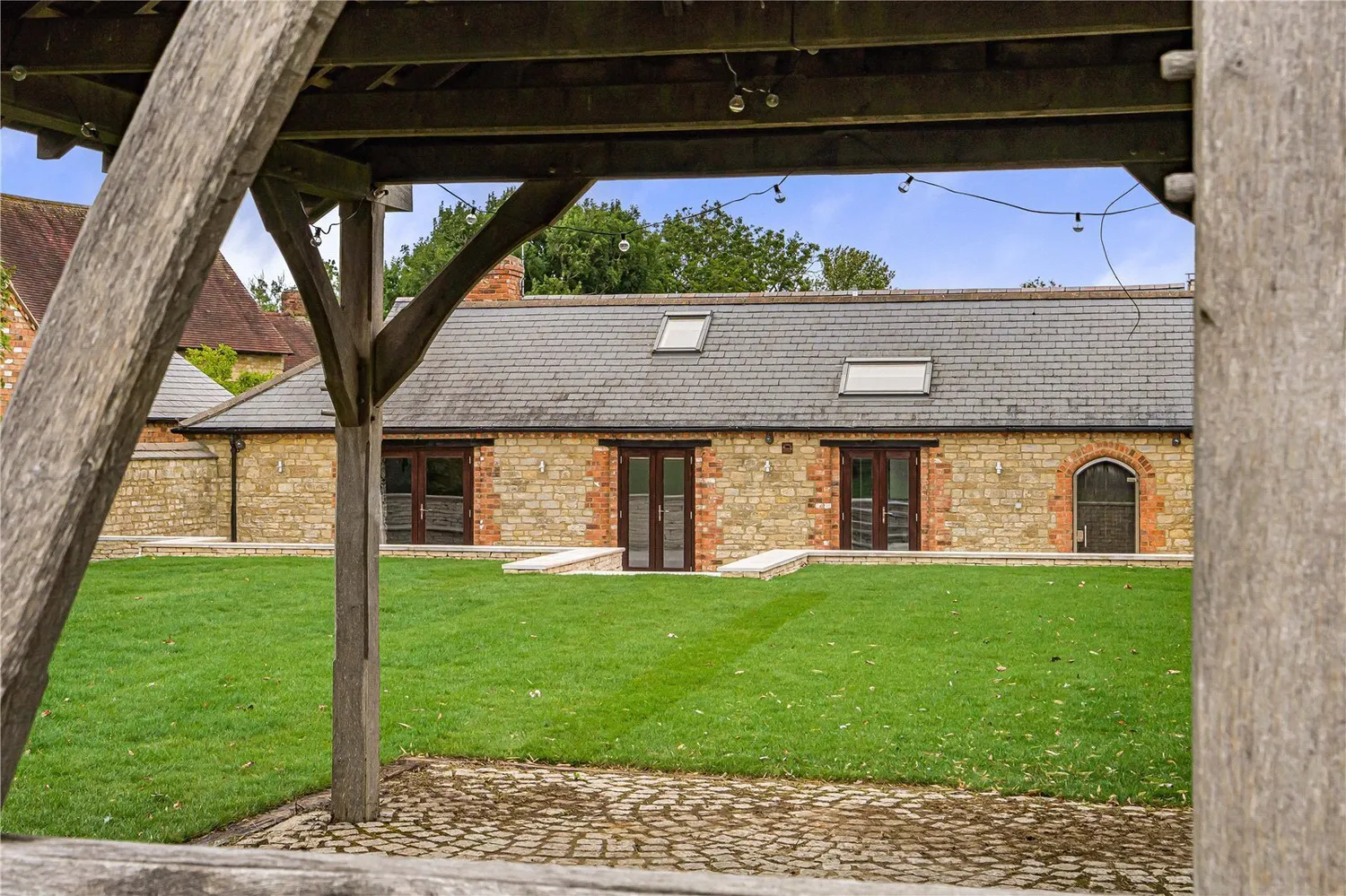 Careys Road, Pury End, NN12 photo 22