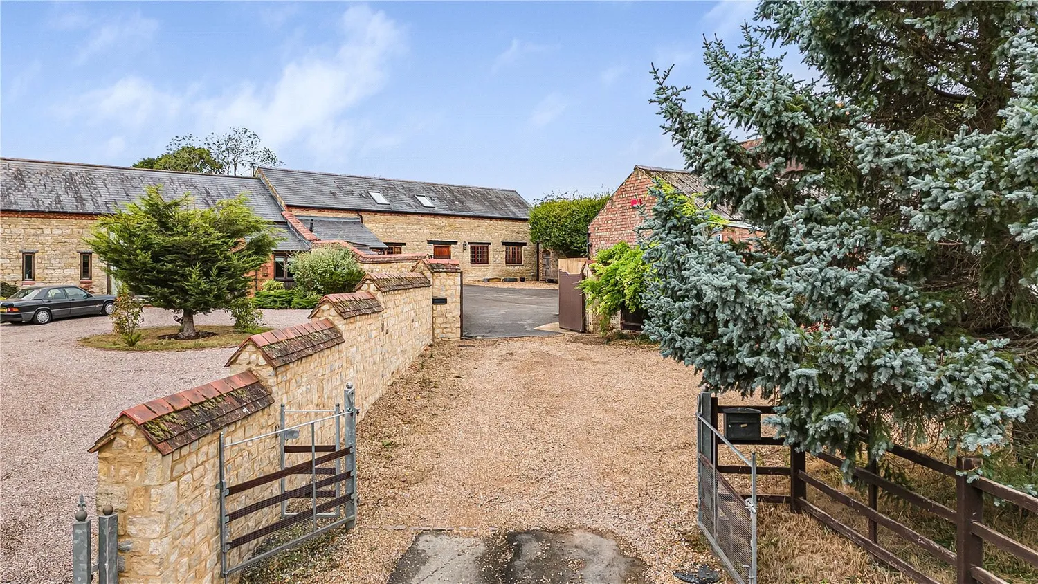 Careys Road, Pury End, NN12 photo 24