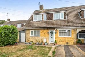 Cheyne Way, Farnborough, Hampshire, GU14