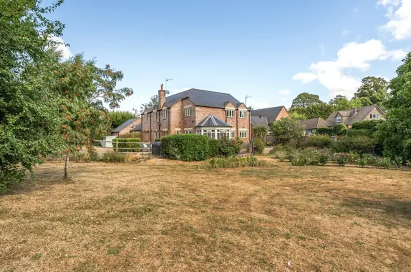 Norlinton Close, Orlingbury, NN14 photo 24