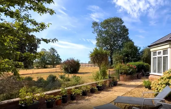 Norlinton Close, Orlingbury, NN14 photo 31