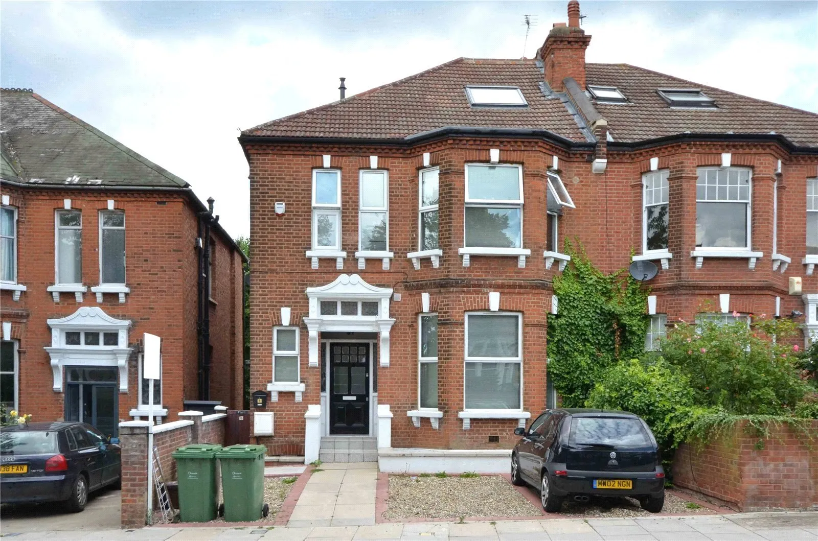 Minster Road, Cricklewood, London, NW2