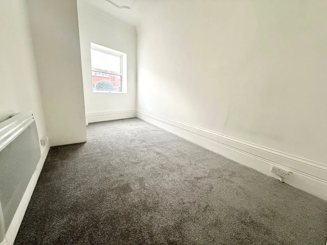 30 Terrapin Road, London, SW17