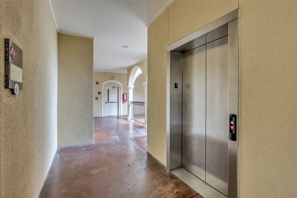 7134 Mapleridge St, Houston, TX 77081
