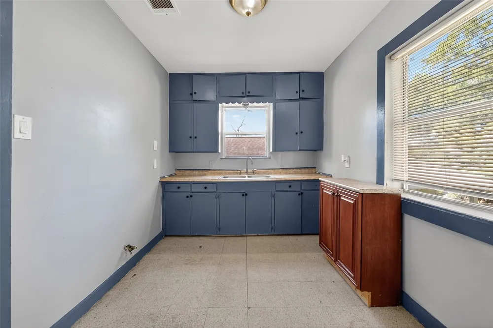 7109 Myrtle St, Houston, TX 77087