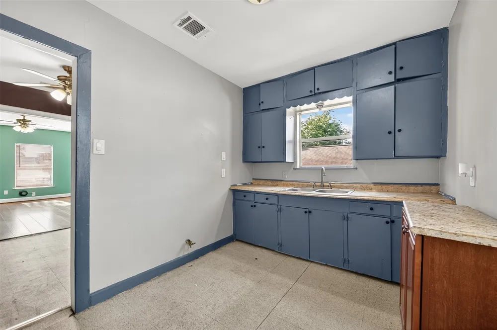 7109 Myrtle St, Houston, TX 77087
