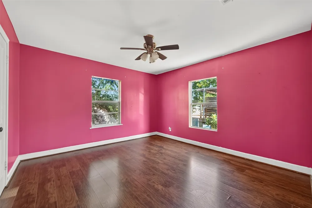 7109 Myrtle St, Houston, TX 77087