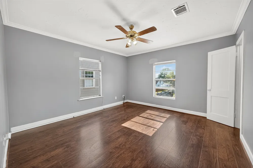 7109 Myrtle St, Houston, TX 77087