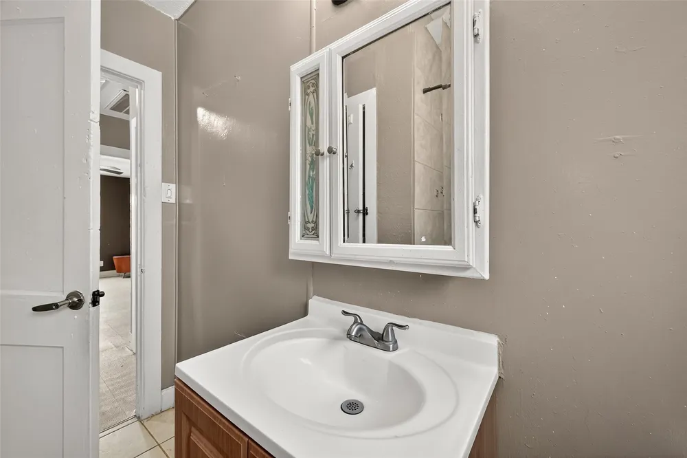 7109 Myrtle St, Houston, TX 77087