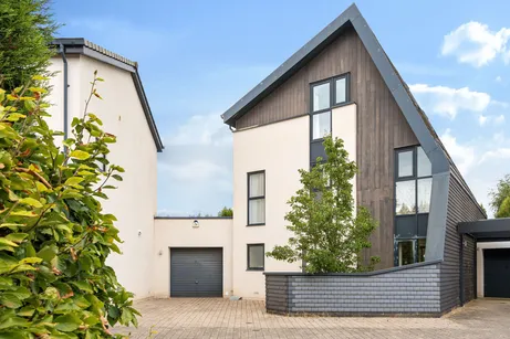 Orchard Close, Almondsbury, BS32