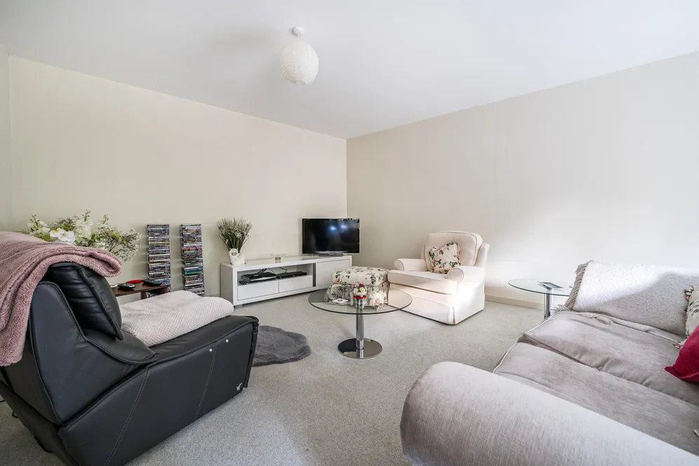 Orchard Close, Almondsbury, BS32 photo 5