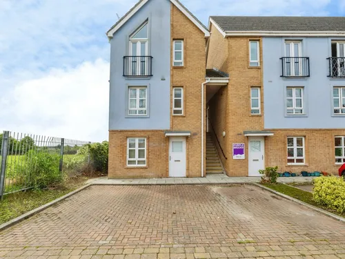 Pitcairn Avenue, LINCOLNphoto