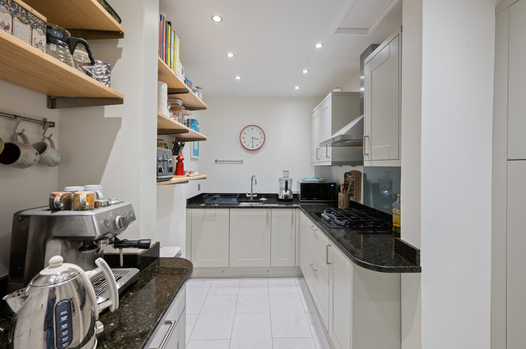 56 (Flat 3) Spottiswoode Street, Marchmont, Edinburgh, EH9 1DH Image 10