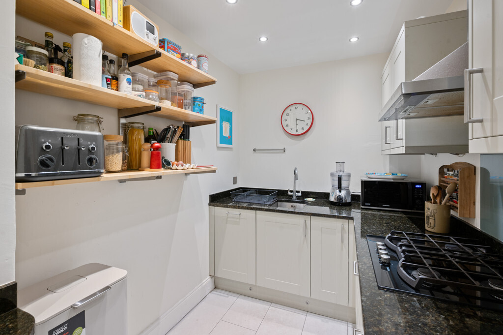 56 (Flat 3) Spottiswoode Street, Marchmont, Edinburgh, EH9 1DH Image 11