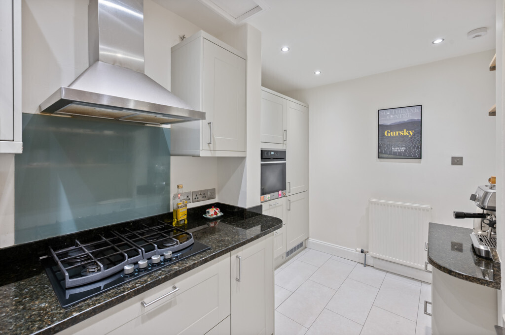 56 (Flat 3) Spottiswoode Street, Marchmont, Edinburgh, EH9 1DH Image 12