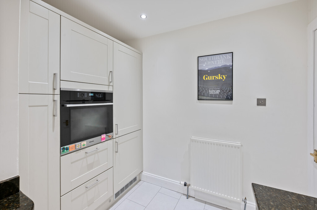 56 (Flat 3) Spottiswoode Street, Marchmont, Edinburgh, EH9 1DH Image 14