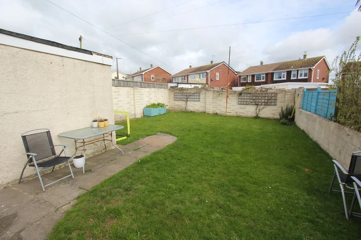 Four Acre, Llantwit Major, CF61