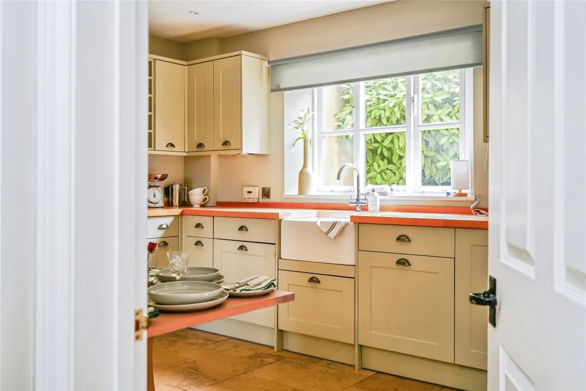 Sweeps Lane, Burford, Oxfordshire, OX18