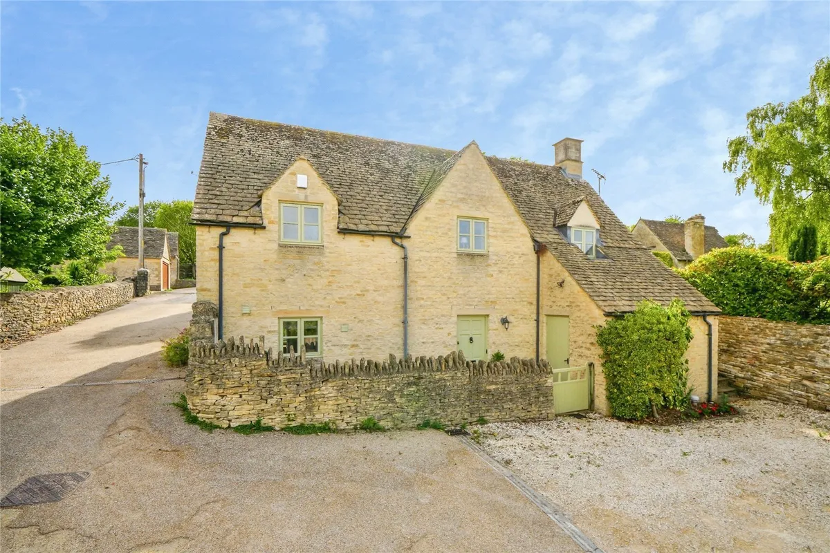 Sweeps Lane, Burford, Oxfordshire, OX18