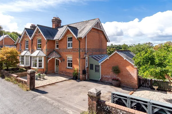 The Cliff, Bryanston, DT11 photo 1