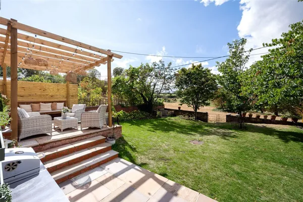 The Cliff, Bryanston, DT11 photo 23