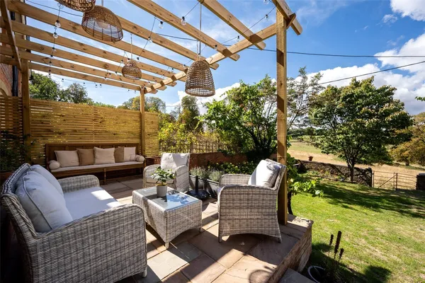 The Cliff, Bryanston, DT11 photo 24