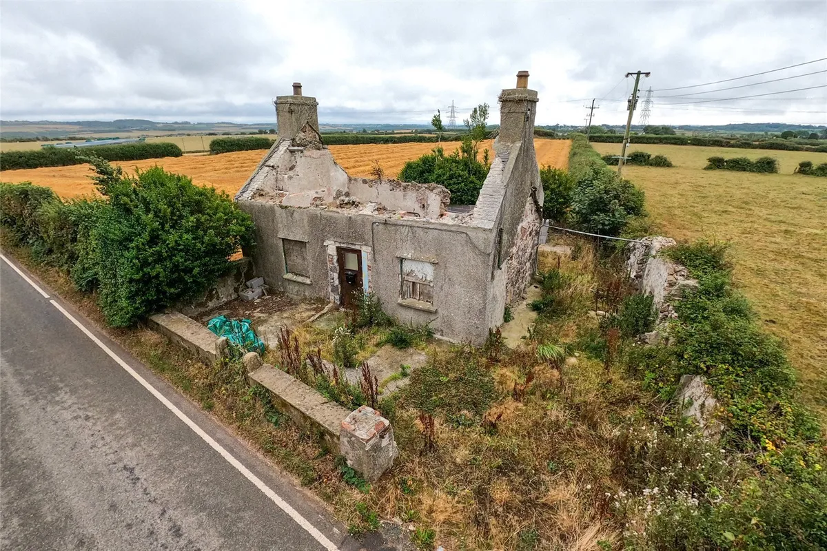 Maenaddwyn, Llannerch-y-Medd, Isle of Anglesey, LL71
